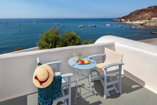 Akrotiri Hotel, Akrotiri