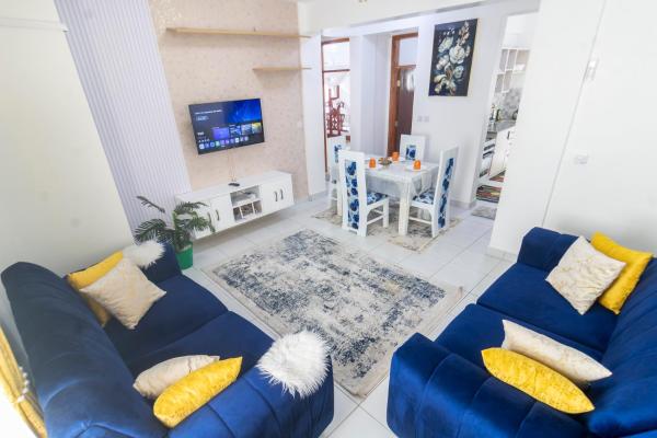 写真にはKwa Jomvu市にあるSleek Loft in Mombasa CBDが写っています。