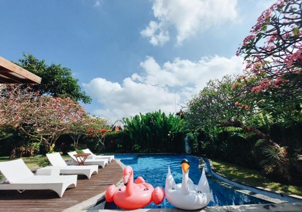 A la foto es mostra l'objecte Harmony Beach Suite situat a la ciutat de Seminyak.
