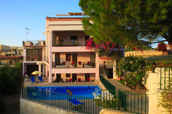 Stroubis Studios I - İzmir Il
