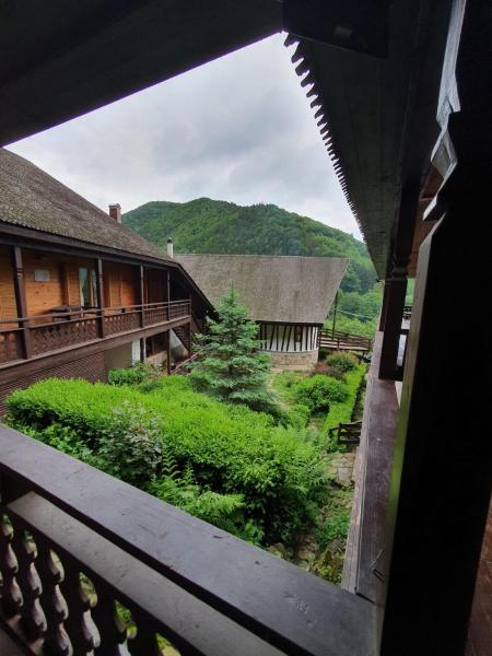 Kuvassa näkyy kohde Casa Tisaru, joka sijaitsee kaupungissa Lepşa.