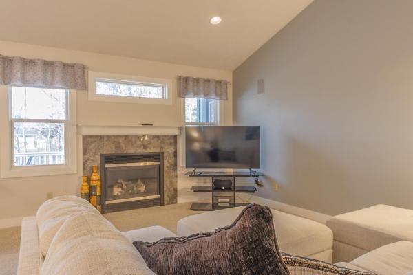 Fotografie 3: Bed & Birdie - New Vacation Rental - Close to golf course & downtown