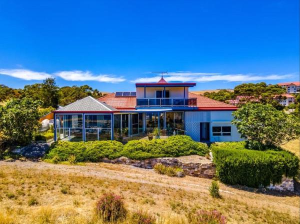 The Darling Of Marina - A Hilltop And Sea Getaway - Cape Jervis
