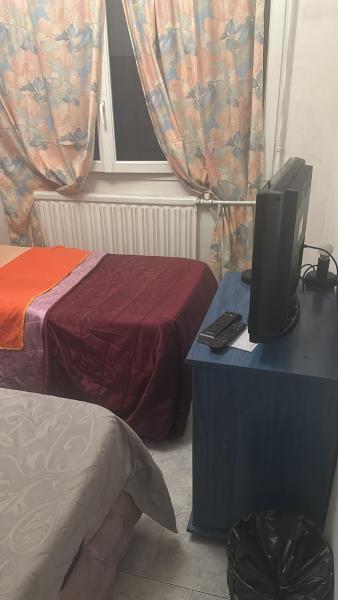 A la foto es mostra l'objecte Laila situat a la ciutat de Creil.