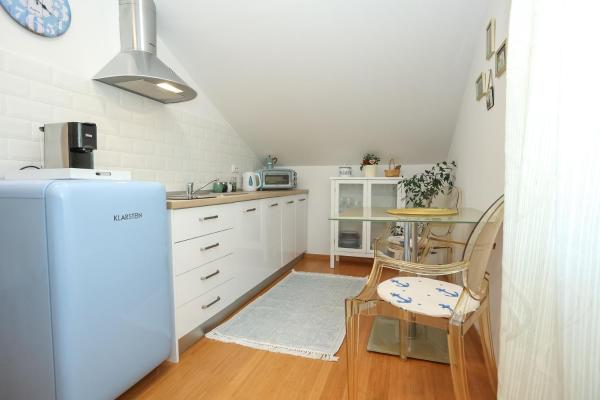 Na fotografii je vidět objekt Z&A Studio apartment with parking nacházející se ve městě Božava.