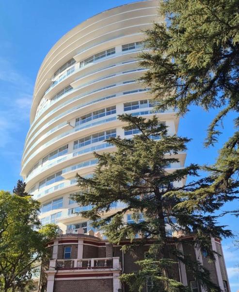 Torre L, Mendoza