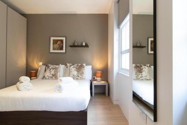 Wells Court by Aeria Apartments, Londra