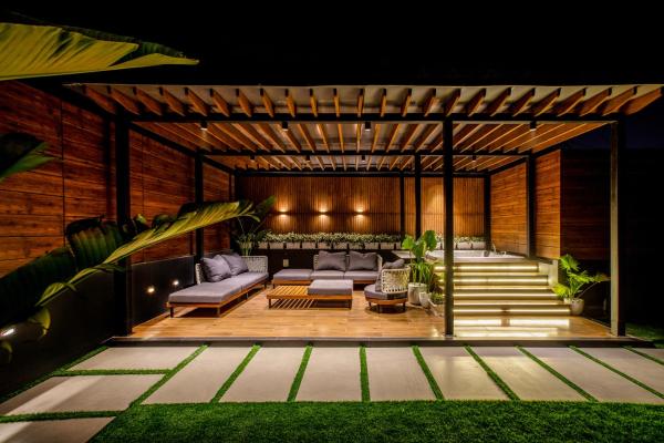 Onnyx Rooftop - Luxury Penthouse, New Delhi