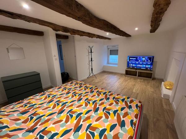 A la foto es mostra l'objecte Charmante maison à Evran proche Dinan et St Malo. situat a la ciutat de Évran.