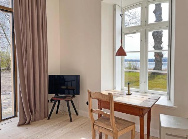 På billedet ses objektet Kleines Fährhaus beliggende i byen Ulsnis.