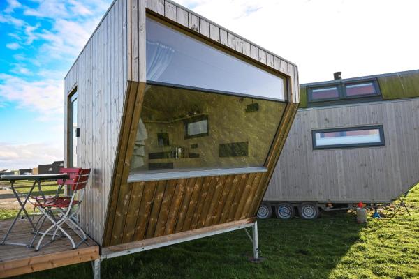 Bild 1: Sleep Space 22 - Green Tiny Village Harlesiel