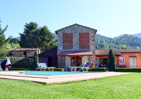 A la foto es mostra l'objecte Il Casale del Nonno situat a la ciutat de Capannori.