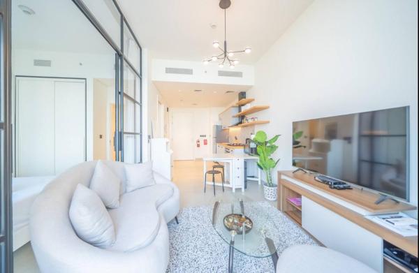 Foto 4: Chic 1BR in Collective Tower Dubai Hills