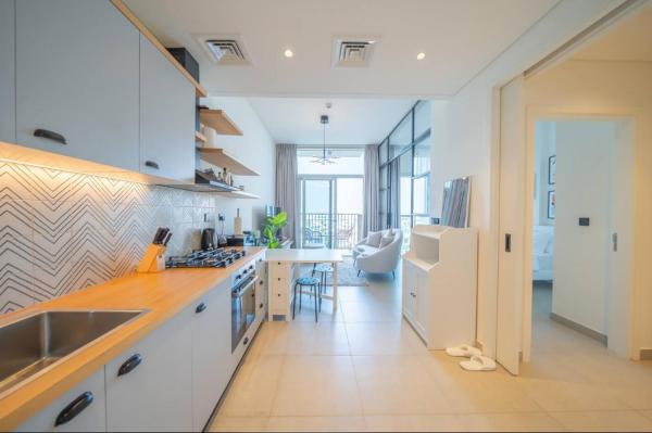Foto 2: Chic 1BR in Collective Tower Dubai Hills