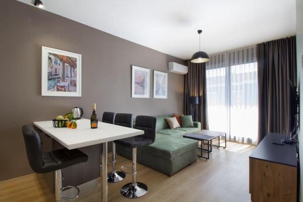 På billedet ses objektet Apartments 2+1 Doğanköy Life Village beliggende i byen Thermia.