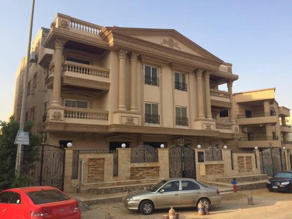 Nella foto è visibile l'oggetto القاهره الجديده situato nella città di Il Cairo.