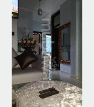 A la foto es mostra l'objecte طنجة situat a la ciutat de Fes.