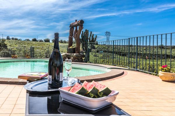 Auf dem Foto ist das Objekt Villa Sant'Elene - Happy Rentals in der Stadt Usini zu sehen.