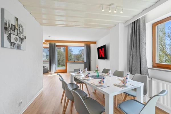 A la foto es mostra l'objecte HomeTonight Workers Home - Komfortables Haus für bis zu 9 Monteure situat a la ciutat de Marktredwitz.