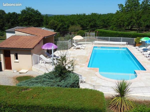 Nella foto è visibile l'oggetto Le Pinot - Gîte - Lot - Vallée de la Dordogne situato nella città di Condat.