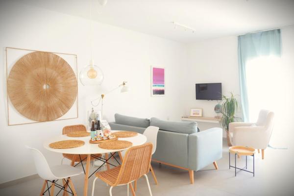 A la foto es mostra l'objecte CASA MAR GINES NORTE situat a la ciutat de La Santa.