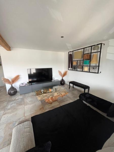 A la foto es mostra l'objecte Loft à Lucciana situat a la ciutat de Lucciana.