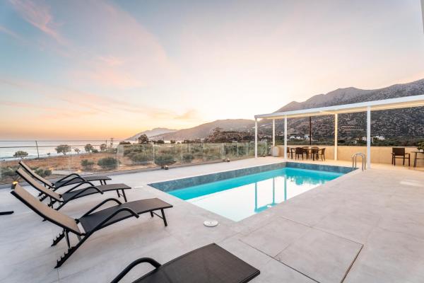 Zoe' Sense Seaside Pool Villa - Crète