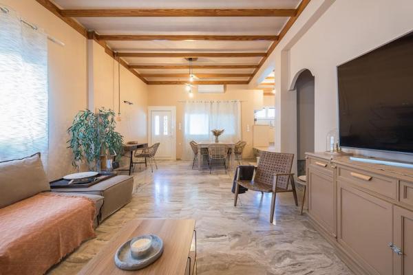 A la foto es mostra l'objecte Stardust Sanctum hideaway situat a la ciutat de Neochórion.