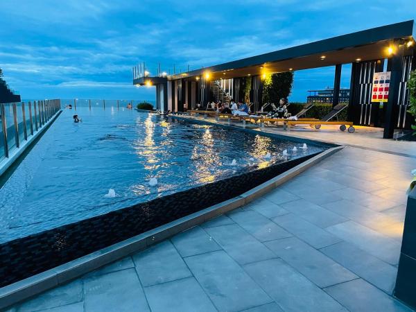 The Base Central 475 By Numam - Pattaya