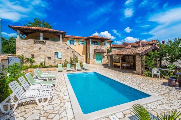 Villa Sandi, Mediterranean Villa With Pool And Jacuzzi - Alps