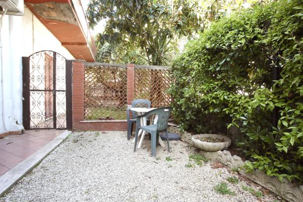 Nella foto è visibile l'oggetto Francesco Beach Holiday House situato nella città di Anzio.