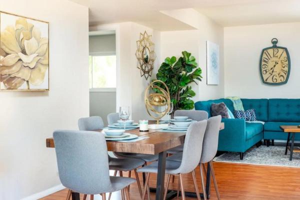Nella foto è visibile l'oggetto Cozy, Tempe Getaway! Prime Location, Sleeps 8 situato nella città di Tempe.