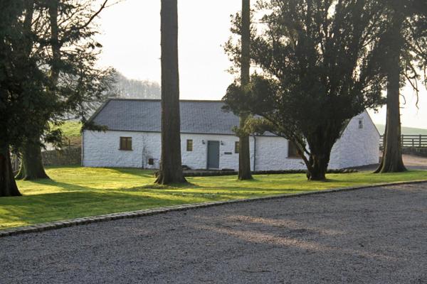 På billedet ses objektet Covenanters Cottage , Balmaclellan beliggende i byen Dalry.