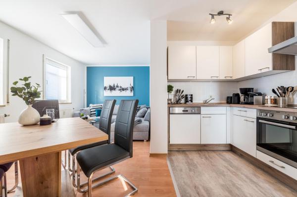 Cozyhomz Ferienwohnung bis 5 Personen mit Stellplatz, Dresde