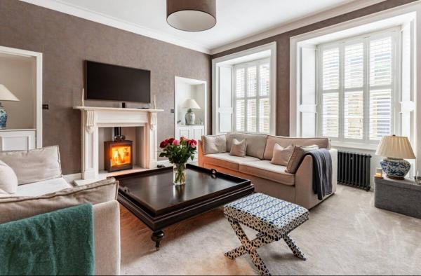 Luxury New Town Apartment, Edinburgh