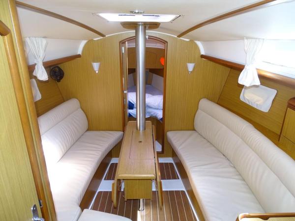 Billede 1: Bed on Boat 32021 corfu