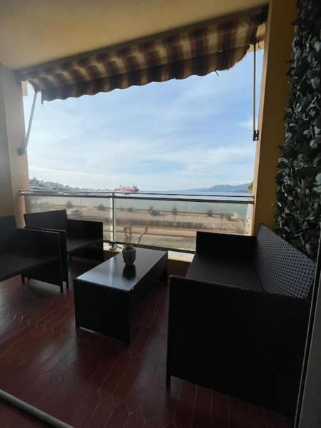 A la foto es mostra l'objecte Le bord de mer situat a la ciutat de Propriano.
