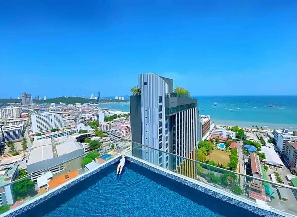 Central Pattaya -Amazing Location with Infinity Pool, Pattaya Central
