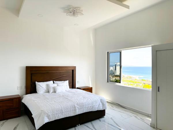 A la foto es mostra l'objecte Suite jr in calafia K38 situat a la ciutat de Divisadero.
