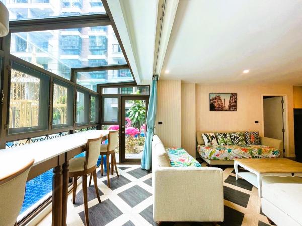Espana (Pool Access) 2 Bedrooms, Джомтьен-Бич