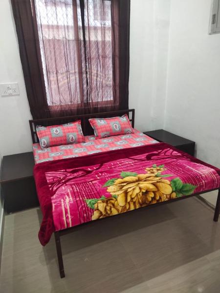 På billedet ses objektet Gururamdas rooms beliggende i byen Ayodhya.