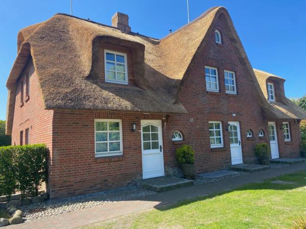 Nella foto è visibile l'oggetto FERIENWOHNUNG HOLST – SYLT (Braderup) situato nella città di Braderup.