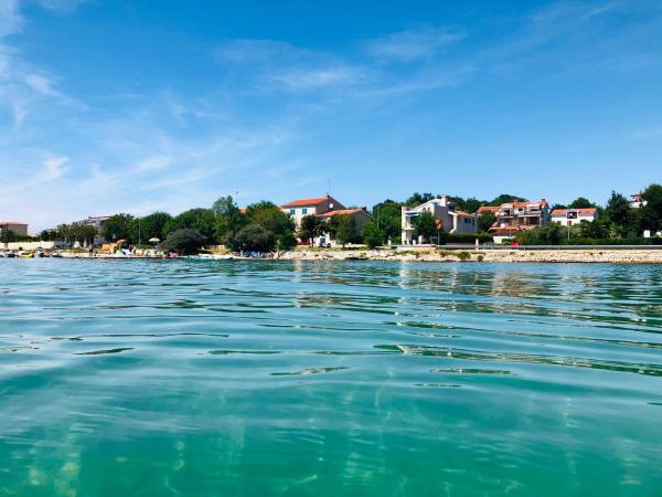På billedet ses objektet Villa Moletto Apartments with Sea view beliggende i byen Lovrečica.