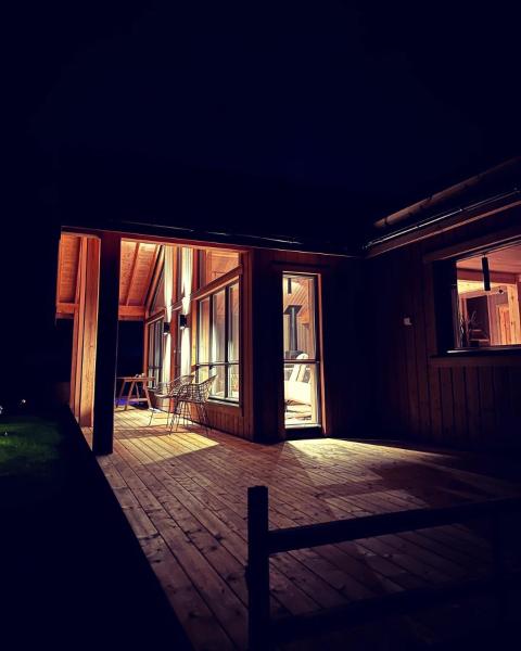 Na fotografii je vidět objekt Snowcake Cottage nacházející se ve městě Fefor.