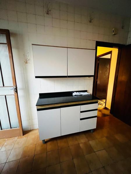 The photo shows the Apartamento - 16 pessoas located in the city of Uberaba.