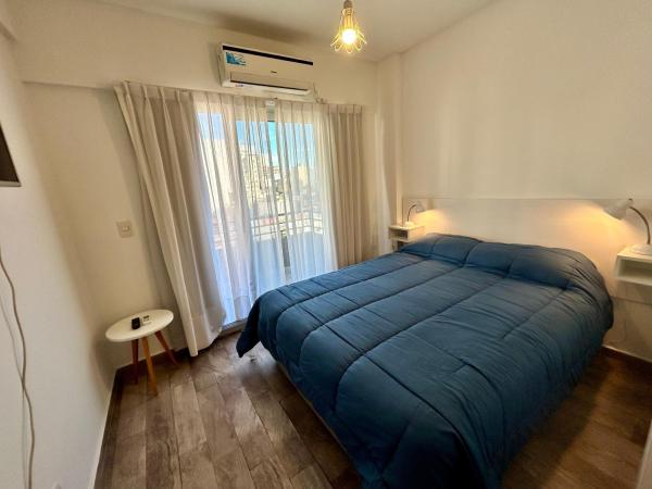 Confortable, cómodo 2 ambientes en Almagro con balcón a 100 metros del Hospital Italiamo Ubicado sobre calle tranquila, Buenos Aires