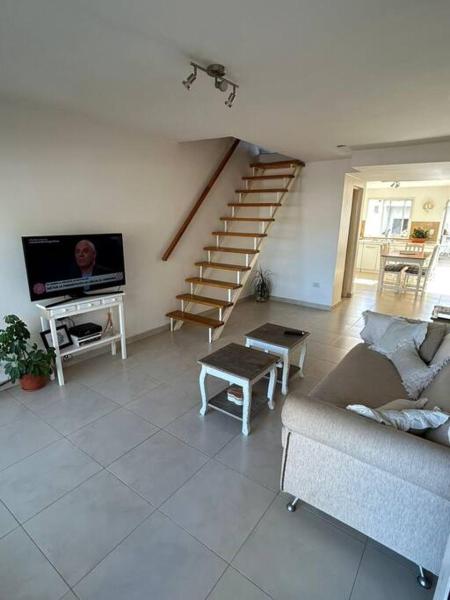 La photo montre l'objet Alojamiento playa unión situé dans la ville de Rawson.