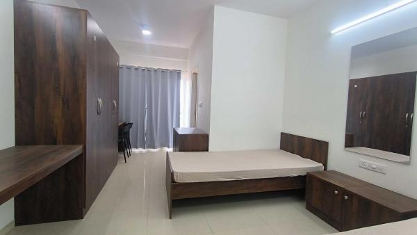 Hotel O Local Colive & Work | Hegde Nagar, Bangalore