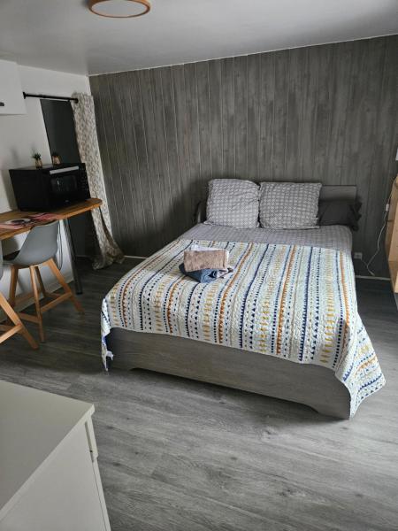 Na zdjęciu widoczny jest obiekt Sarl la famille 3 położony w mieście Angoulême.