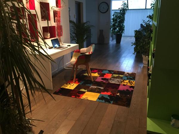 A la foto es mostra l'objecte Grand Appartement ANTONY situat a la ciutat de Antony.